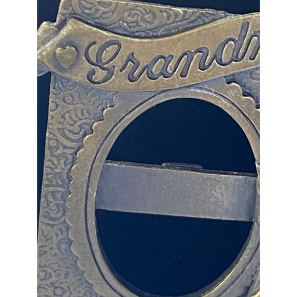 Grandma JJ Gold-Tone Brooch With Roses And Oval Frame Design J0204 - Picture 2 of 8